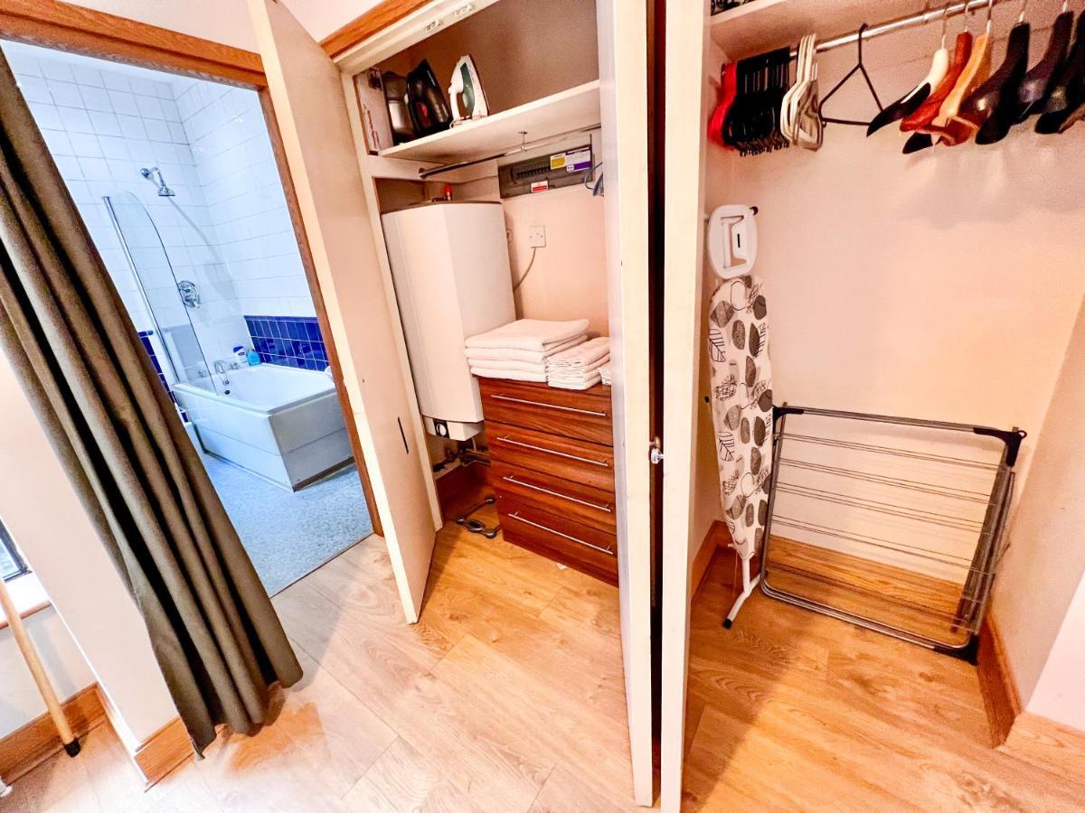 Superior Entire Apartment Between St Pauls Cathedral And Covent Garden Londres Exterior foto
