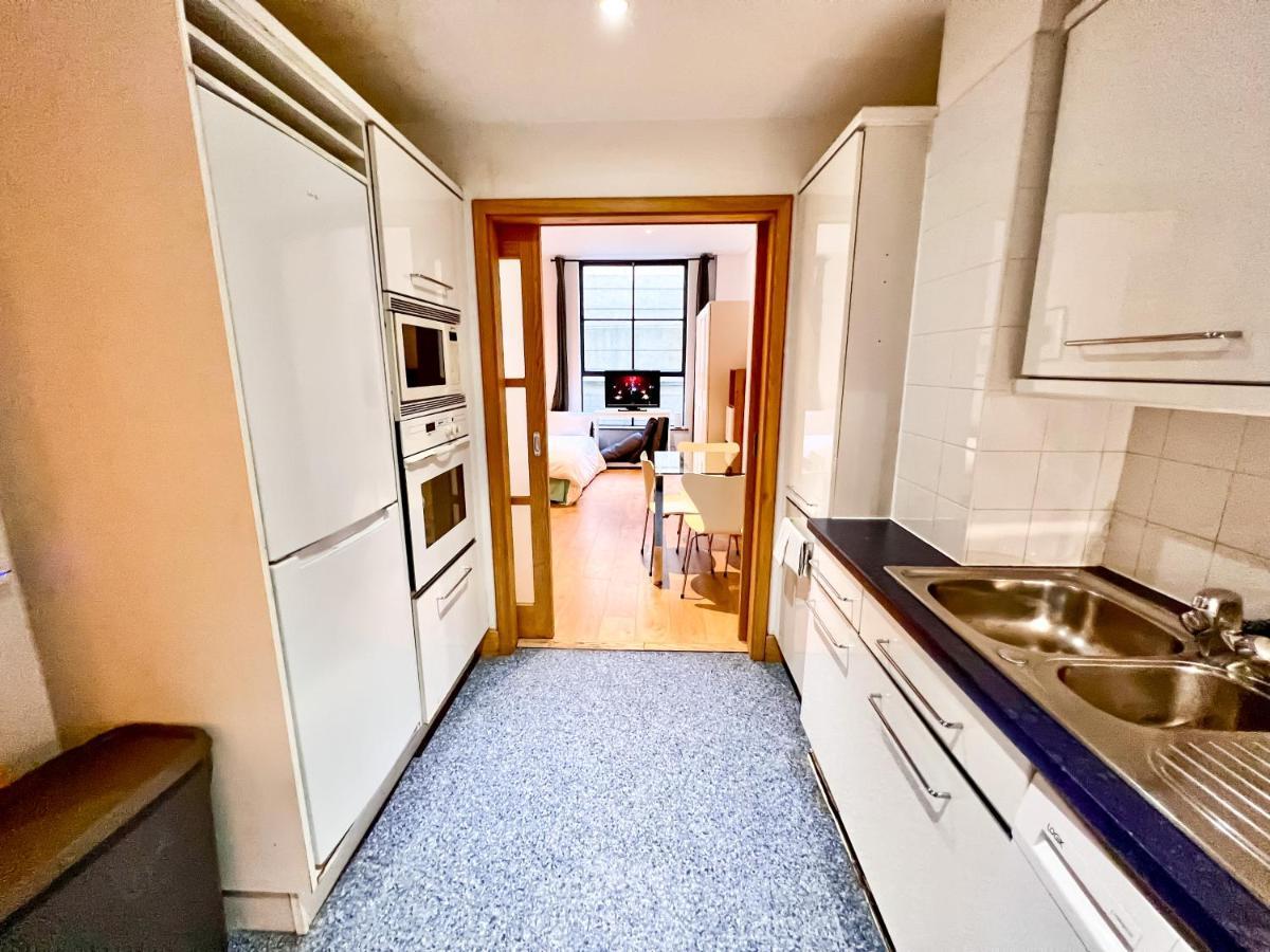 Superior Entire Apartment Between St Pauls Cathedral And Covent Garden Londres Exterior foto